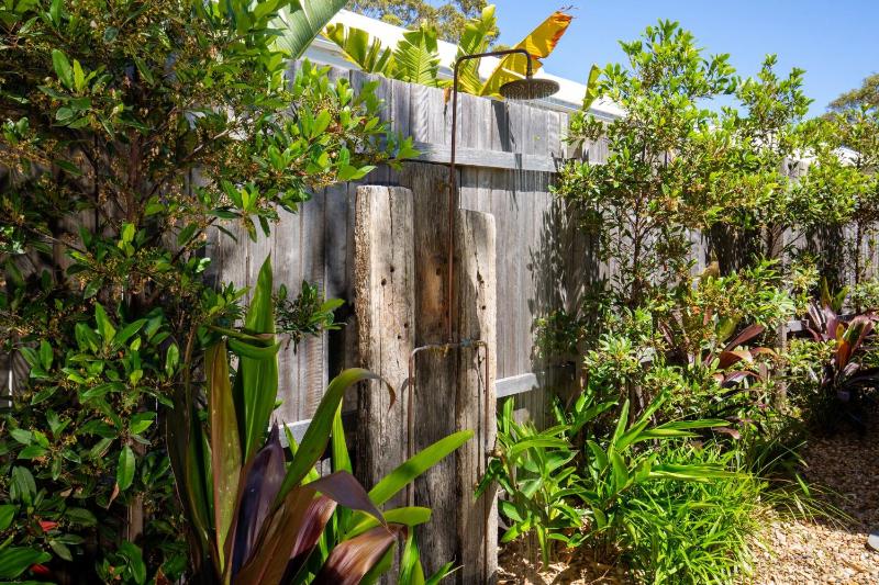 Lemon Drop - Short Walk to Beach - image 4