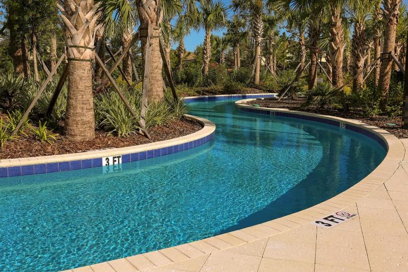 Great Room in excellent community and location - image 9