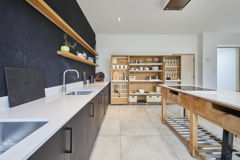 Sleeper Cottage - image 9