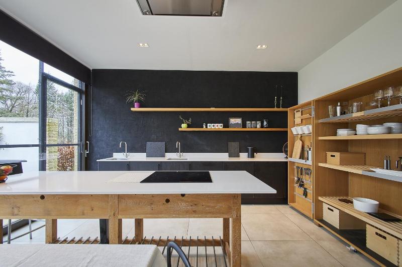 Sleeper Cottage - image 25