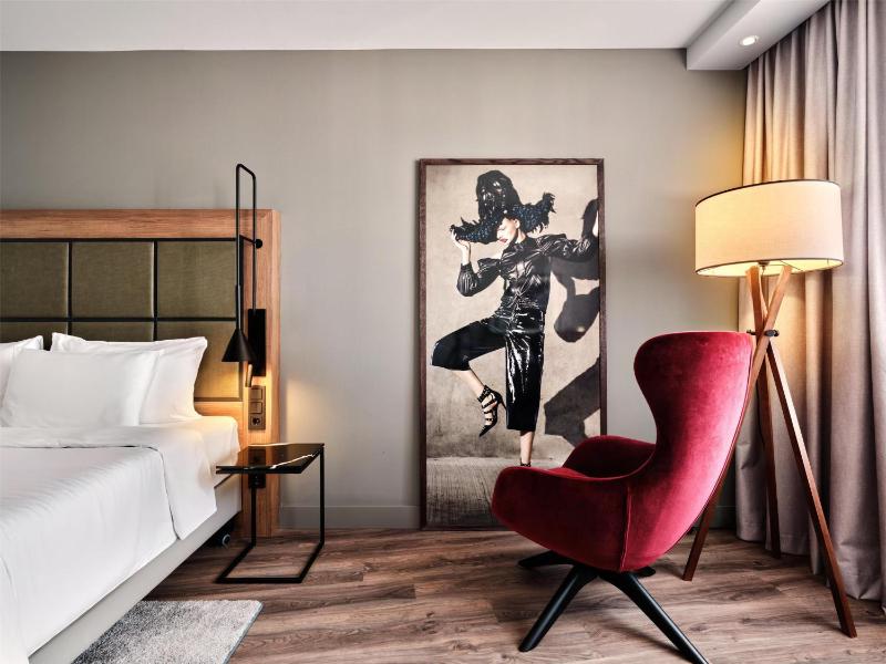 Premium Room image 4