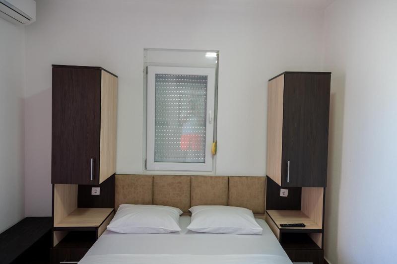Vukli Apartments - image 4