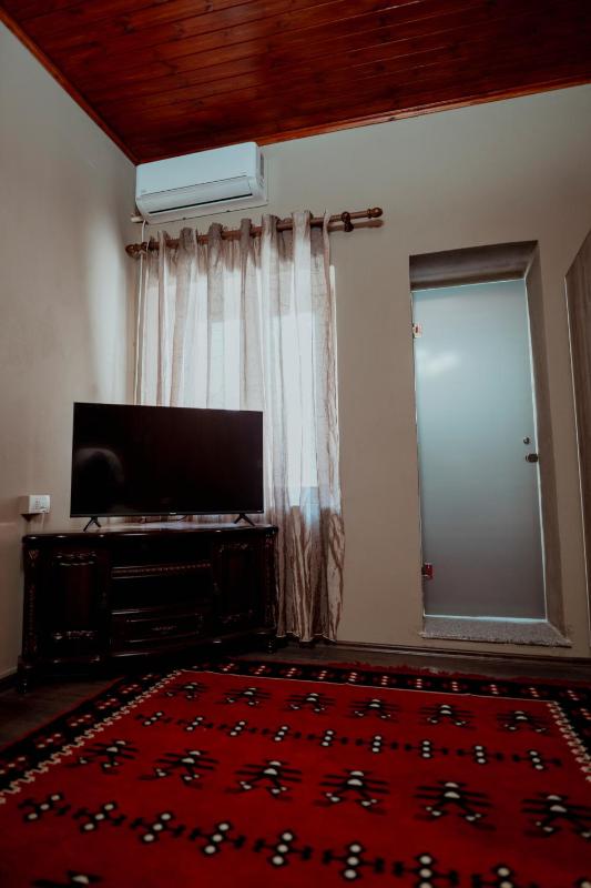 The Englishman's Clock Tower Hostel & More - image 4