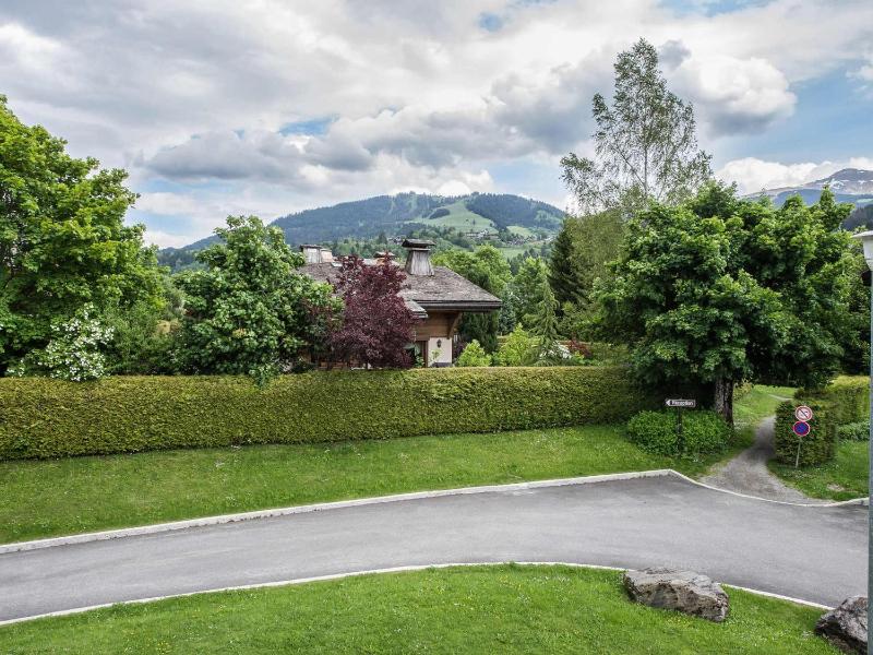 Appartement a Megeve 3 chambres proche centre piscine tennis cheminee parking classe 3 etoiles - FR-1-453-139 - image 2