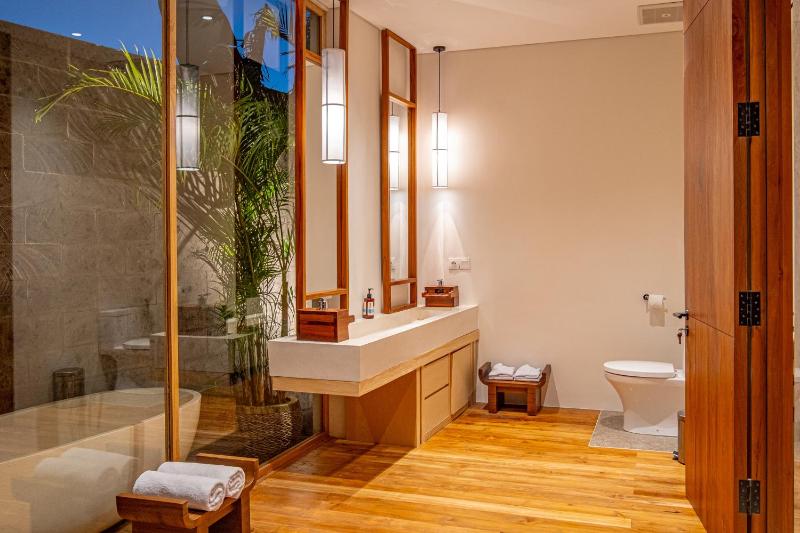 Narawangsa Villa 4br Amazing Sunset Rooftop - image 13