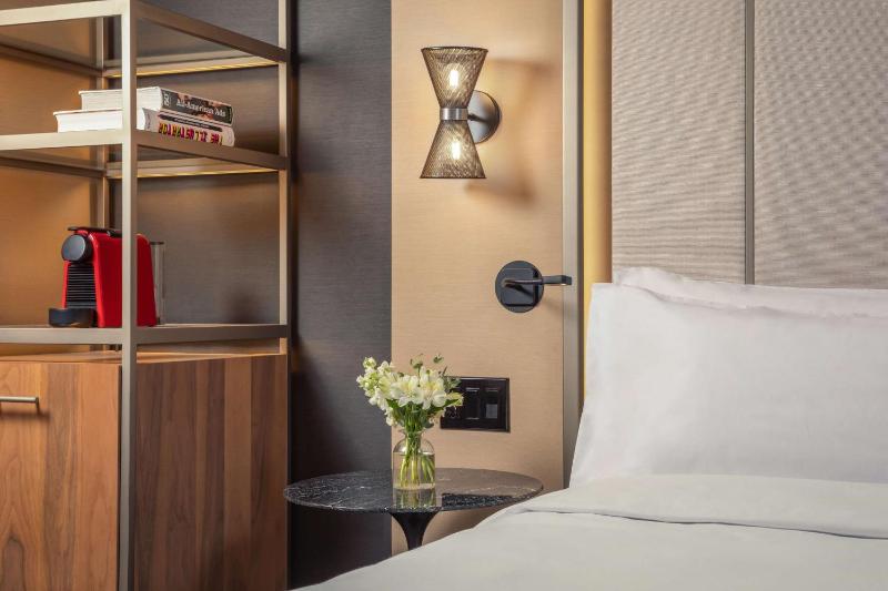 Superior Room image 4