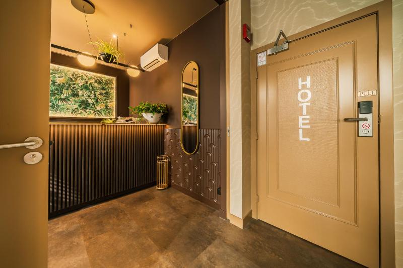 Hotel Tropicana - image 40