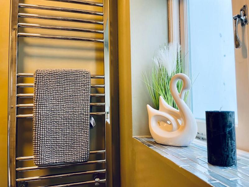 Beautiful 2-bed Apartment In The Heart Of The City - image 24