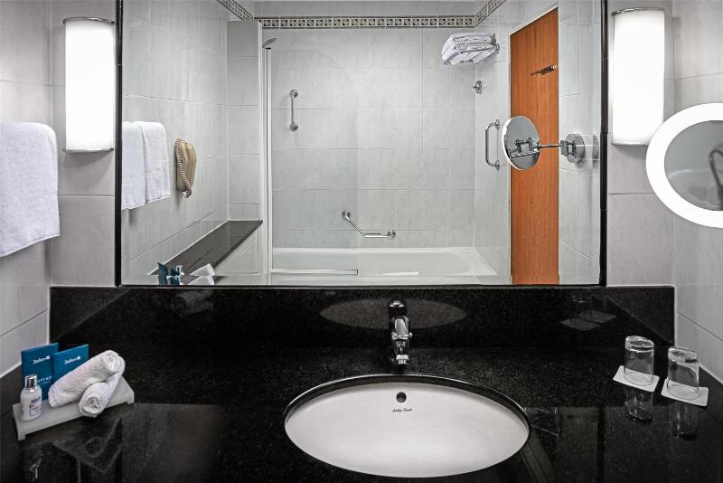 Superior Room image 3