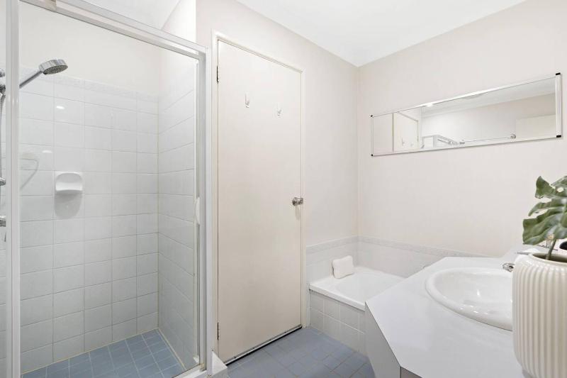 Rivervale Family Retreat Quiet 3BR Home Near Swan - image 8