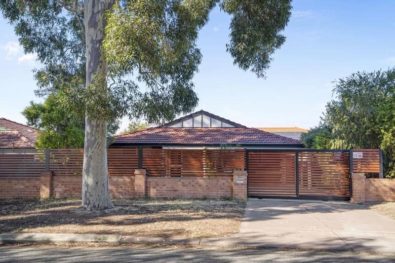 Rivervale Family Retreat Quiet 3BR Home Near Swan - image 12