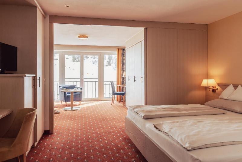 Suite image 3
