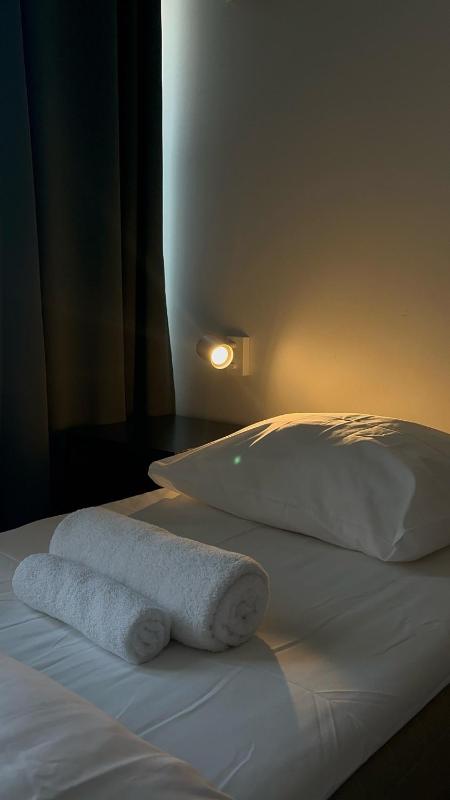 Standard Double or Twin Room image 1