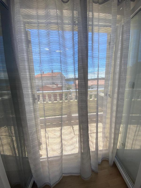 Double Room with Balcony and Sea View image 4