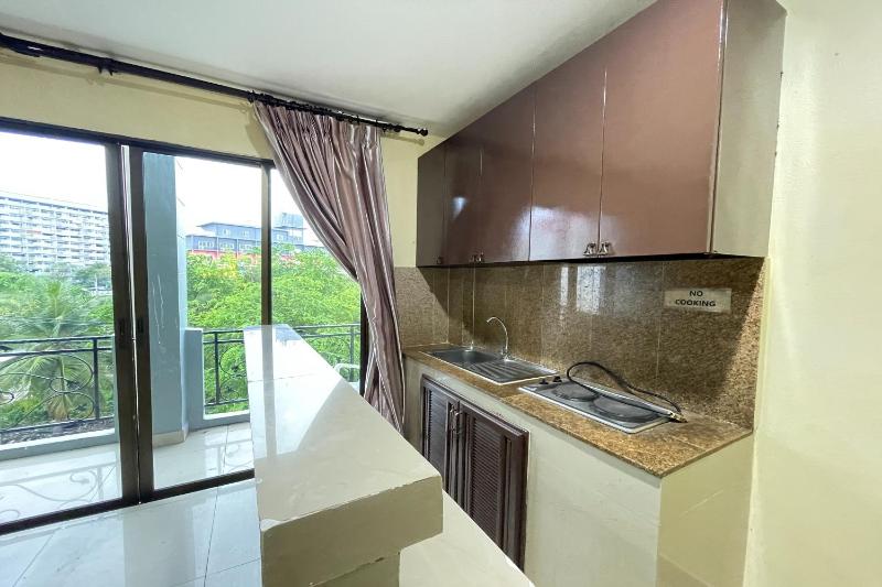 Lucky Inn Suite Pattaya - image 13