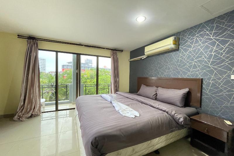 Lucky Inn Suite Pattaya - image 8