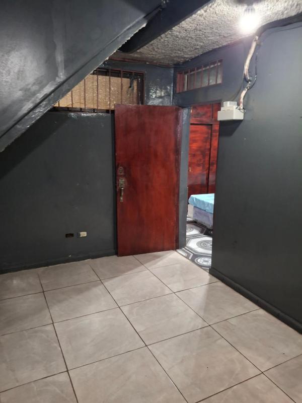 Mini apartamento familiar - image 12