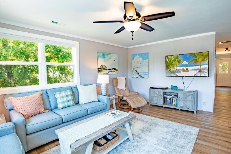 6023 - Jo's Place - image 14