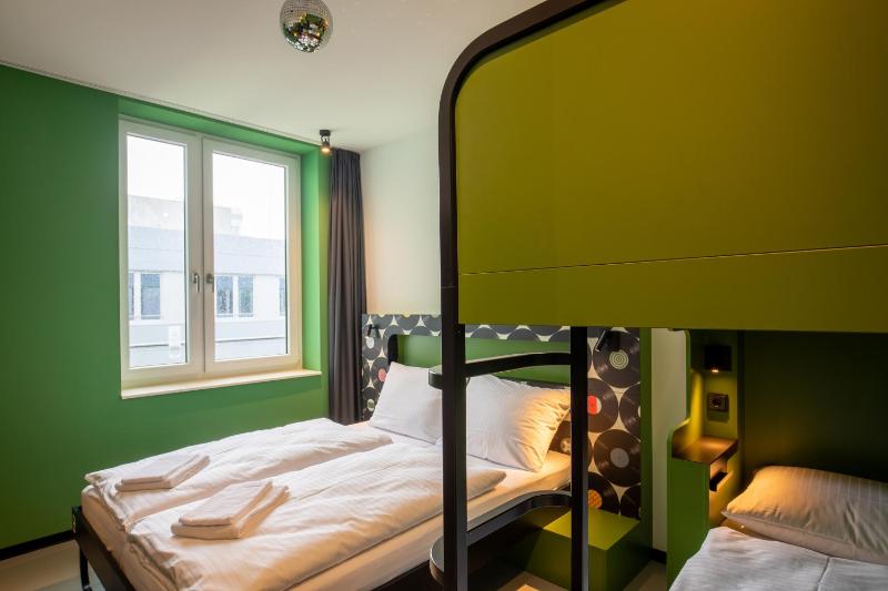 MEININGER Hotel Dresden Zentrum - image 4