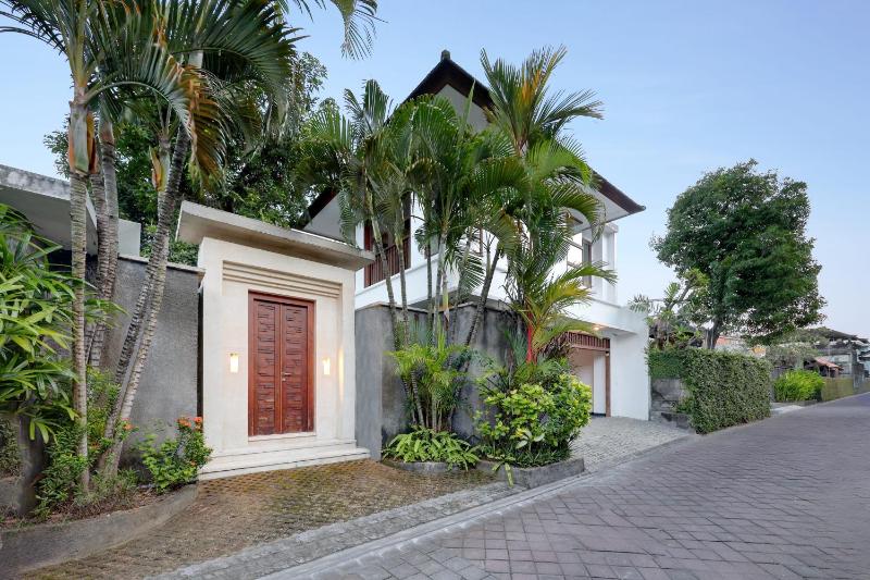 Villa Amira Legian - image 17