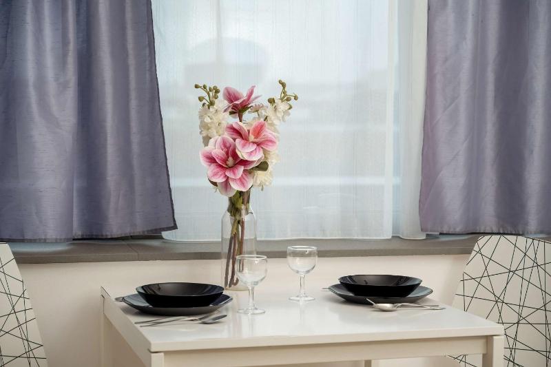 Bright Studio with Air Conditioning and Parking by Noclegi Renters - image 8