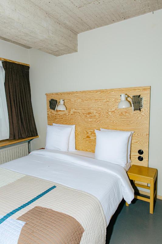 Standard Double Room image 1