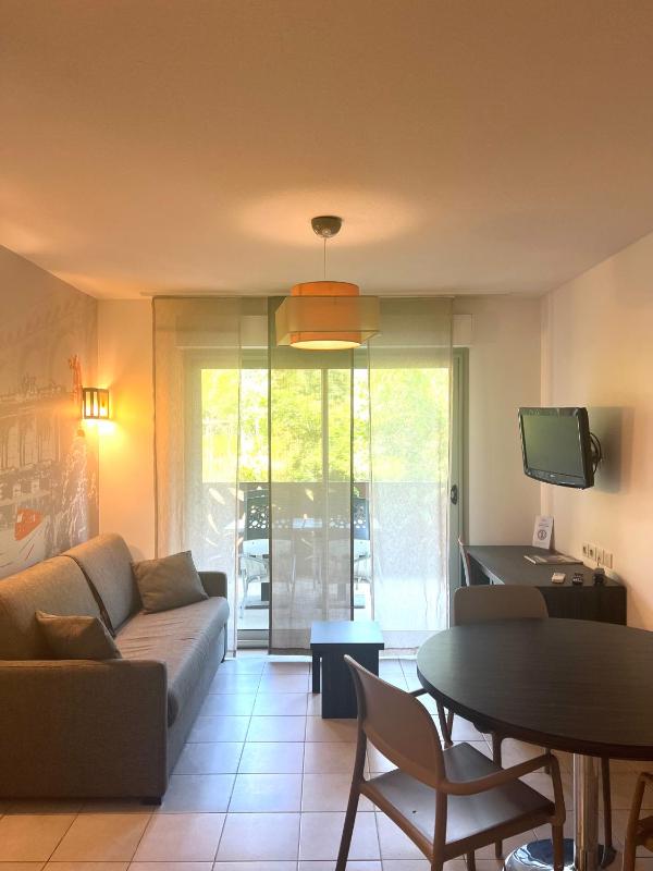 Lagrange Aparthotel Montpellier Millénaire - image 15