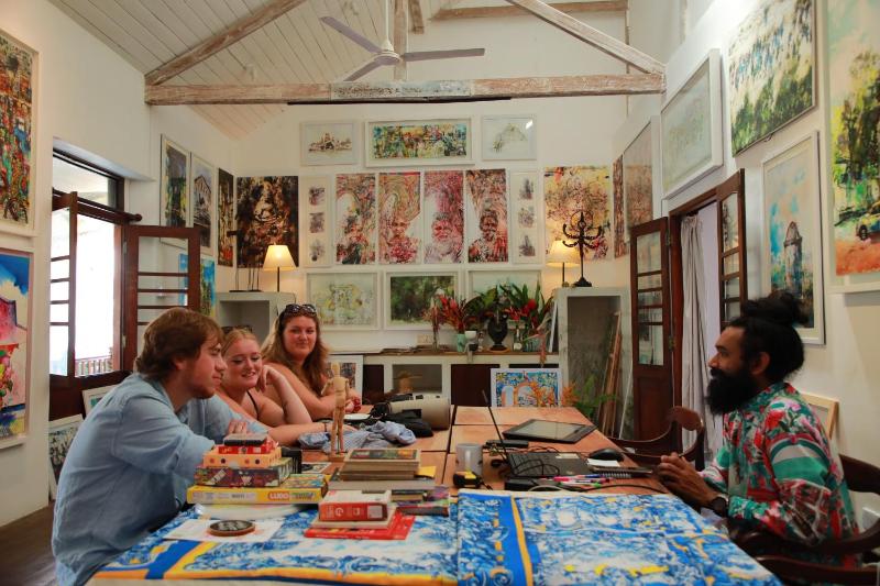 ArtNEST Gallery Stay  Pedlars St  Galle Fort - image 16