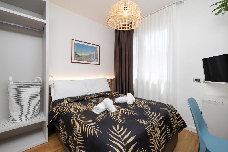 Single Room image 3