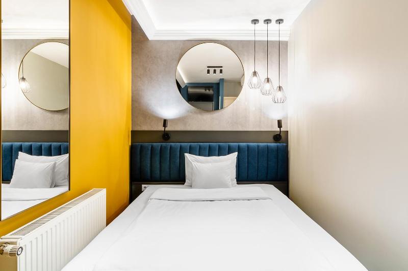 Single Room image 4