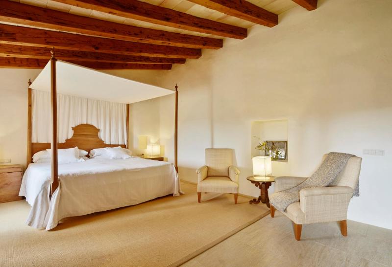 Superior Suite image 4