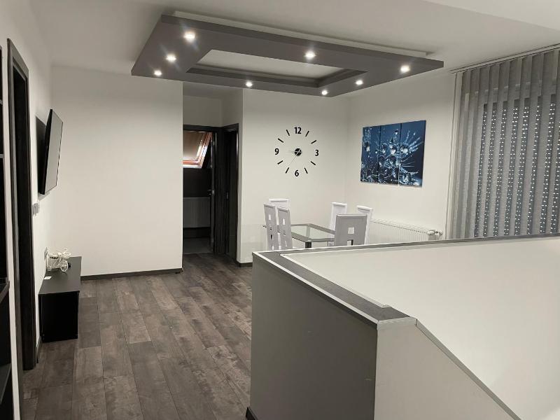 Two-Bedroom Suite image 4