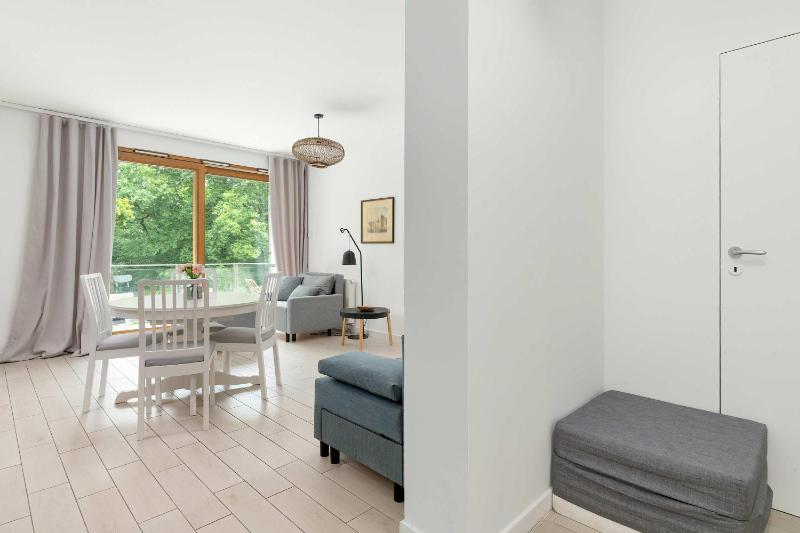 Cosy Apartment Parking & Balcony Close to the Kępa Redłowska by Noclegi Renters - image 31