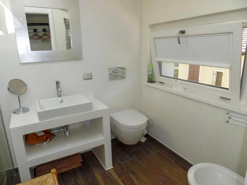 Apartment image 3