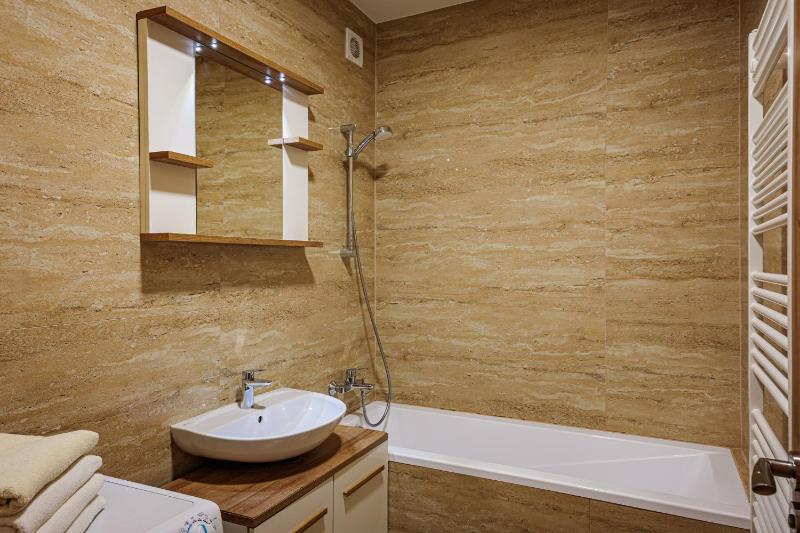 Standard Apartment image 2