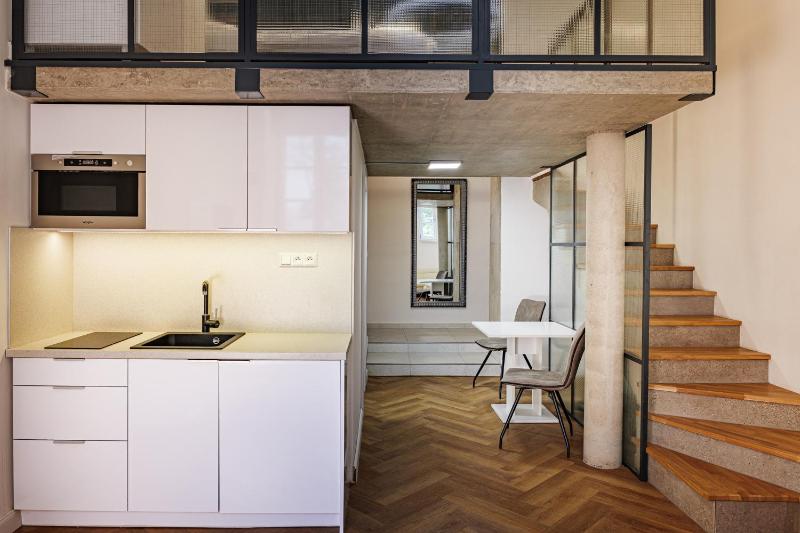Maisonette image 2