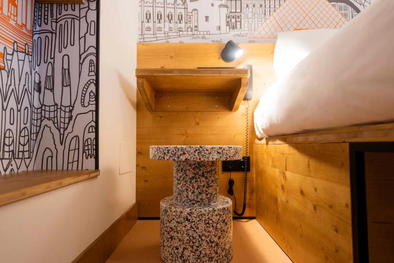 EasyHotel Barcelona La Sagrera - image 12