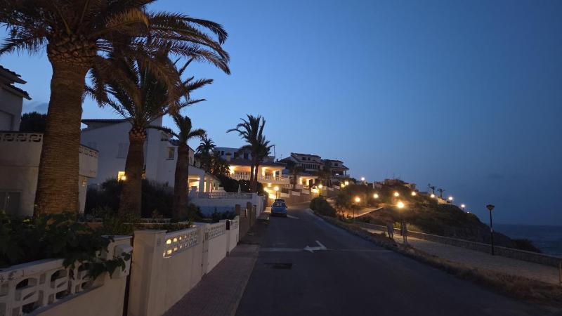 Sunrise Apartment en Playa de la Concha - image 35