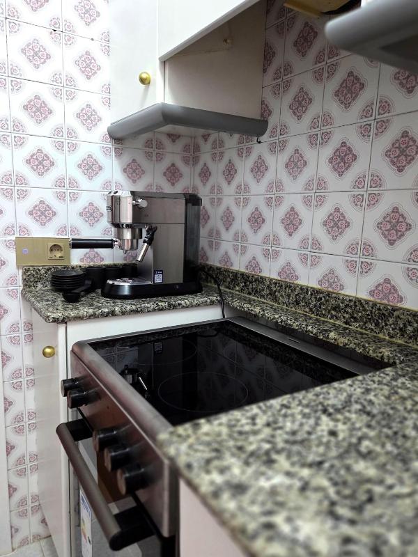 Sunrise Apartment en Playa de la Concha - image 22