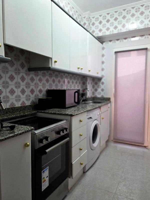 Sunrise Apartment en Playa de la Concha - image 39