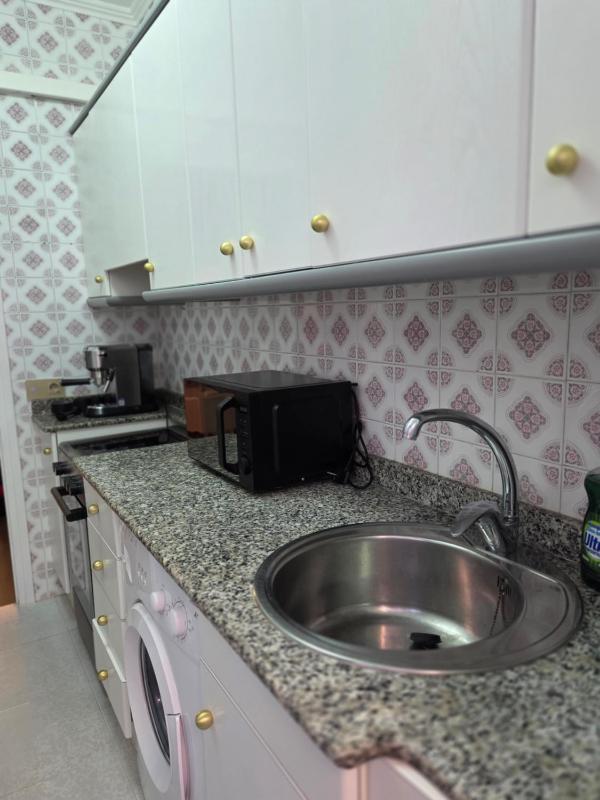 Sunrise Apartment en Playa de la Concha - image 4