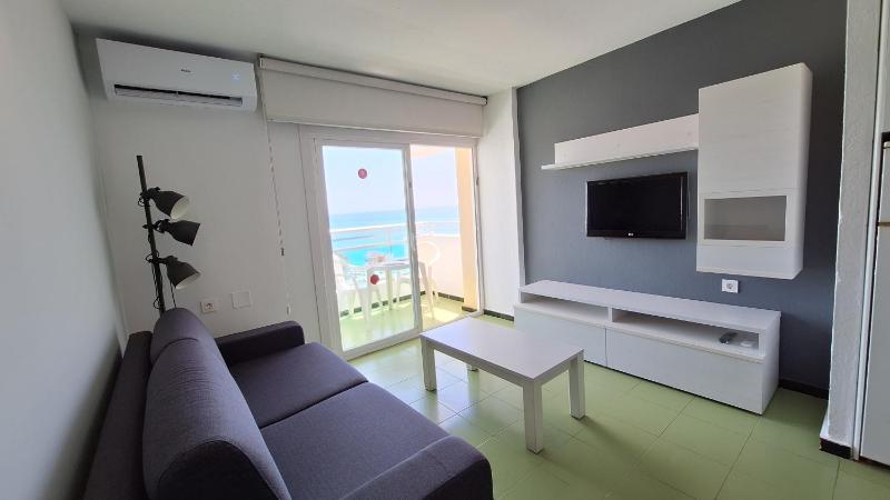 Superior Apartment with Terrace and Sea View image 4