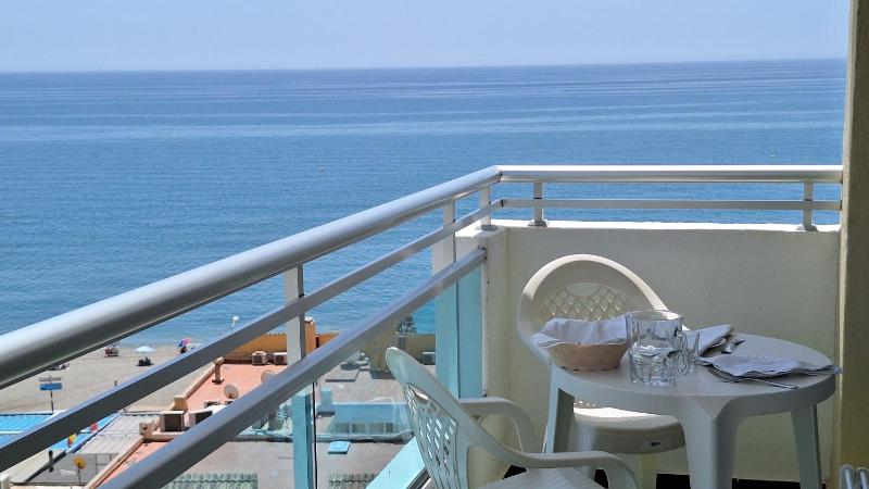 Apartment with Terrace and Sea View image 2
