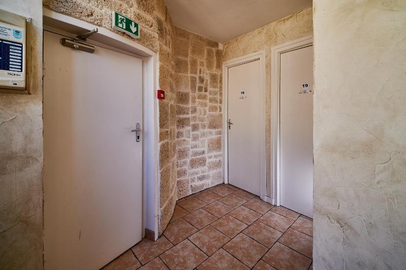 Standard Double Room image 2