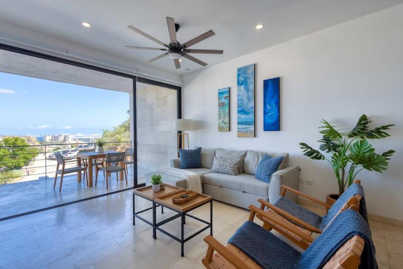 The best views and location 2 BD - image 14