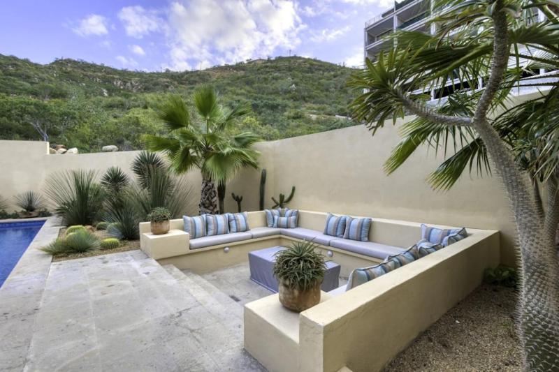3BR Condo Partial Sea View shared Pool and Jacuzzi - image 5