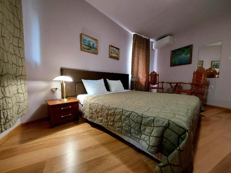 Standard Double or Twin Room image 1