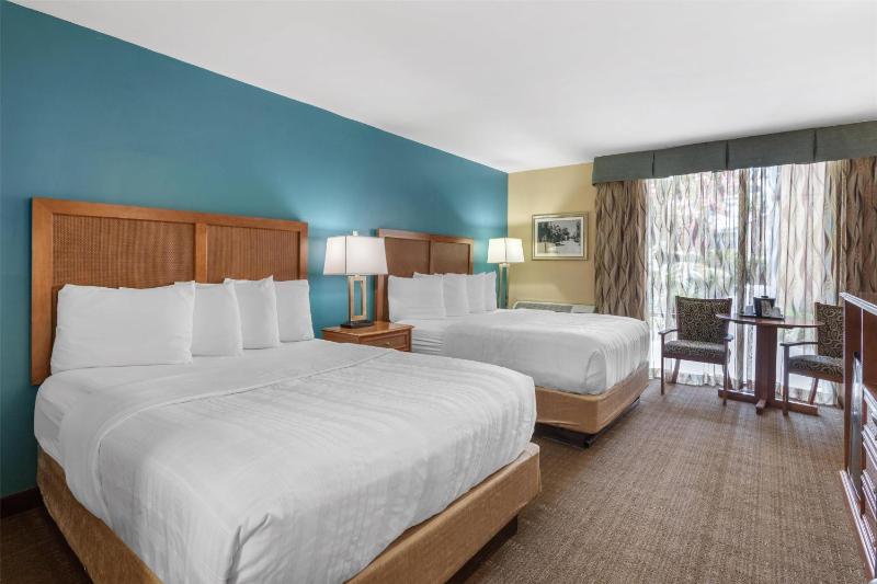 Best Western Charleston Inn - image 2