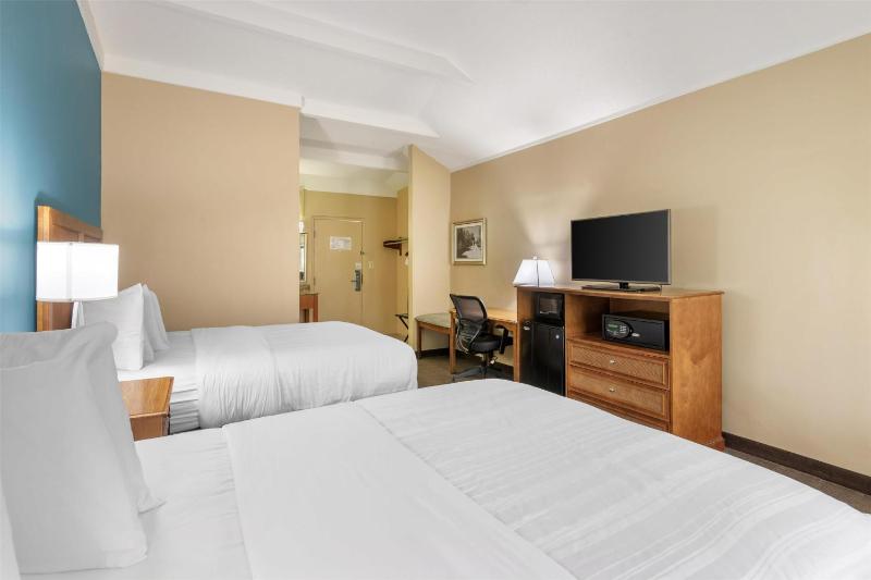 Best Western Charleston Inn - image 34