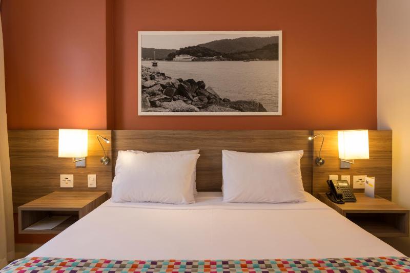 Comfort Hotel Santos - image 35